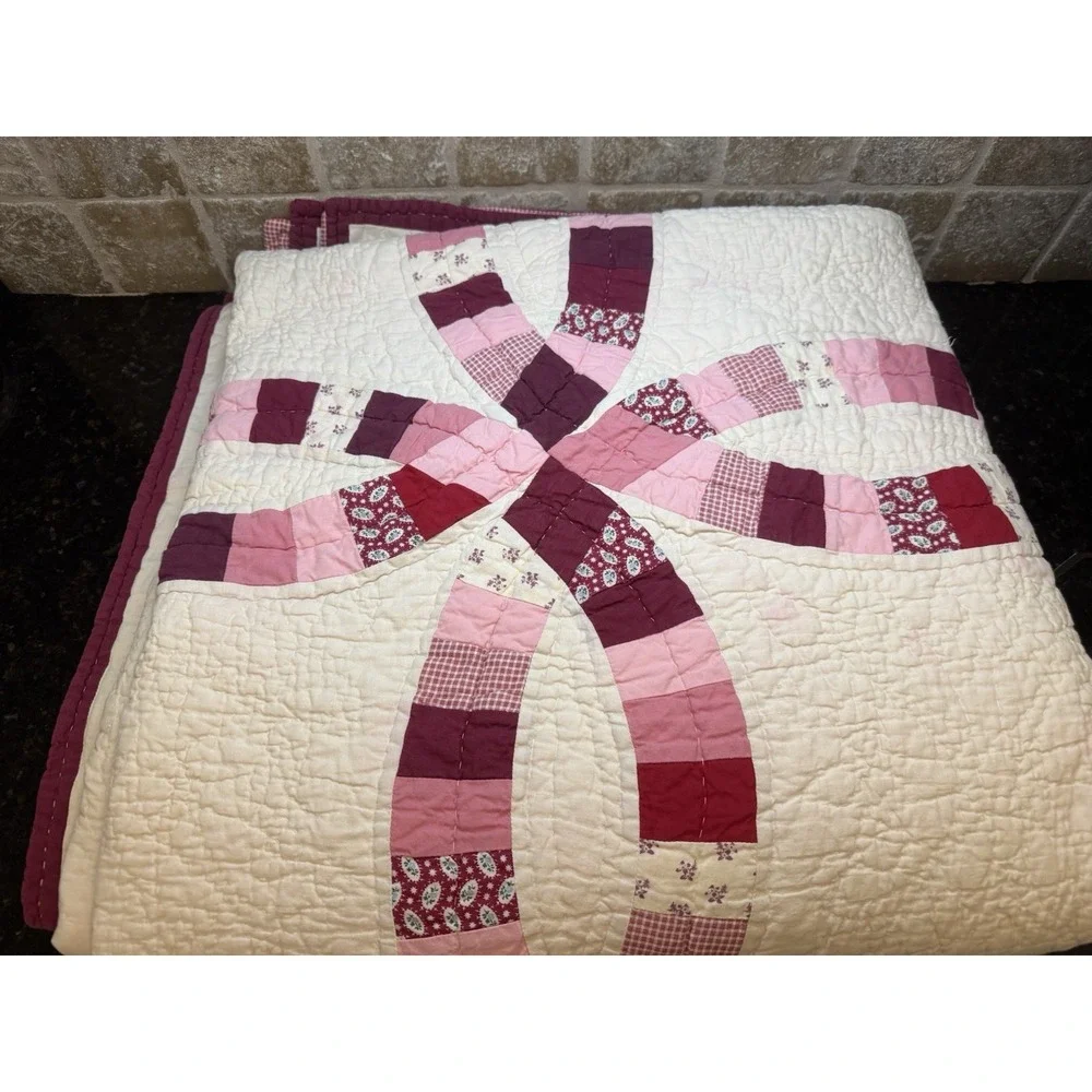 VINTAGE Queen Size DOUBLE WEDDING RING Pink Red QUILT Handmade 84